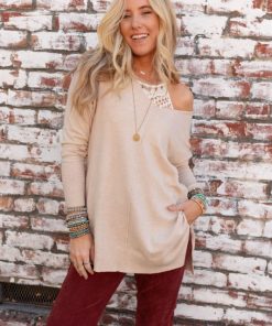 ZOE LOOSE FIT HIGH LOW SWEATER